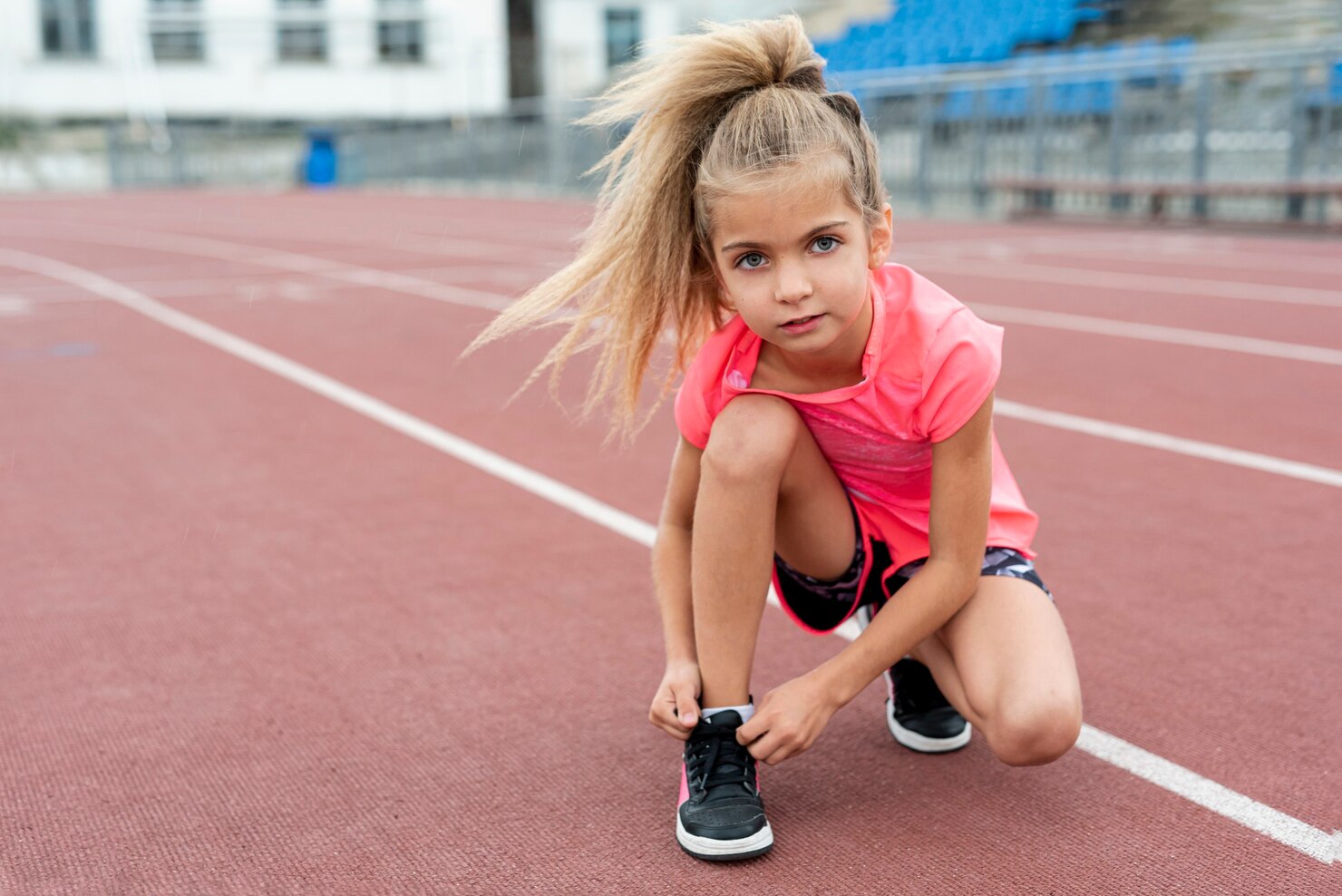 Czy ubezpieczenie szkolne obejmuje koszty leczenia sportowych kontuzji?